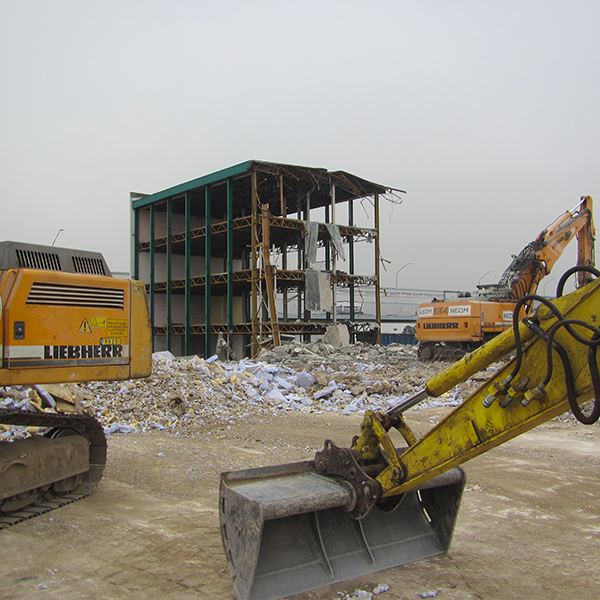 Curage, désamiantage et déconstruction totale de l’ensemble du bâtiment I1A dans le Min de Rungis